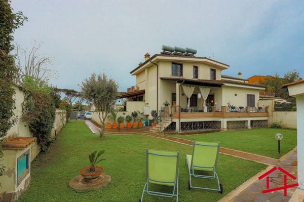 appartamento in vendita a Roma in zona Infernetto