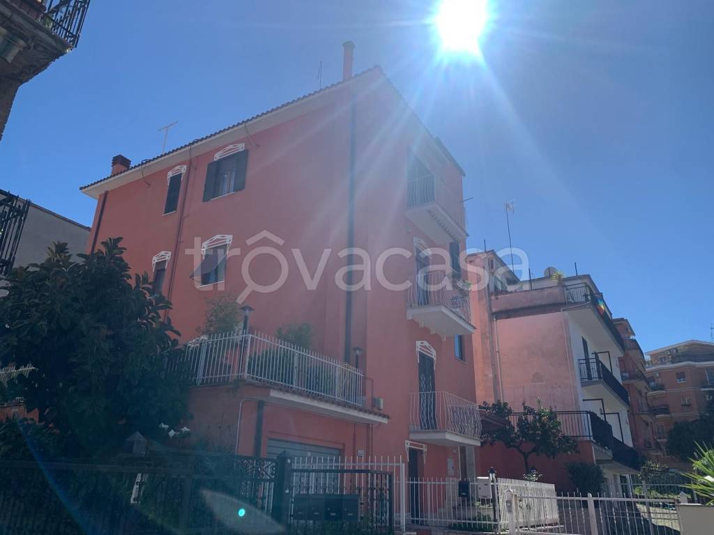 appartamento in vendita a Roma in zona Fidene