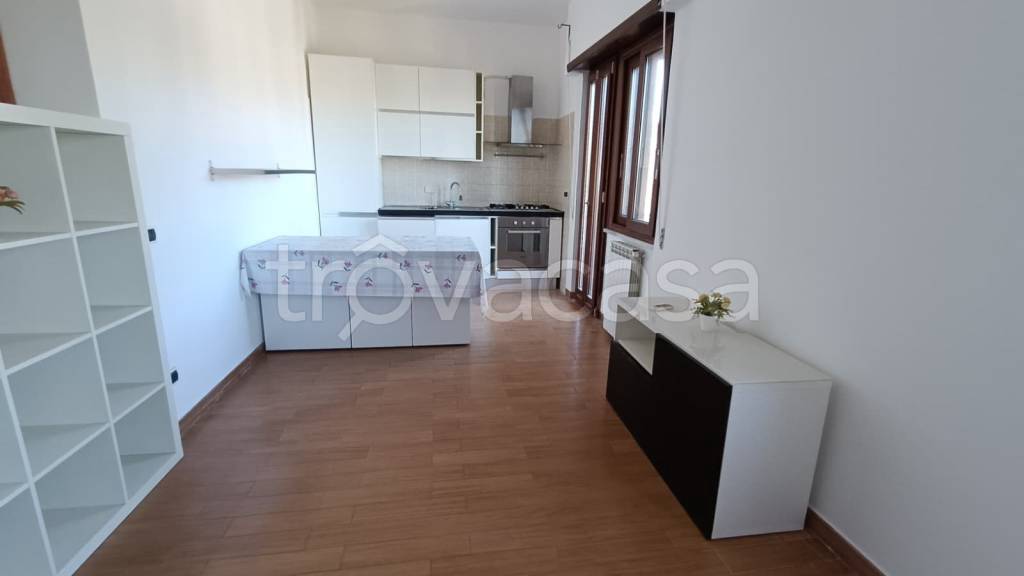 appartamento in vendita a Roma in zona Acilia