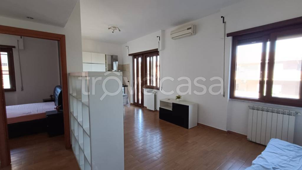 appartamento in vendita a Roma in zona Acilia