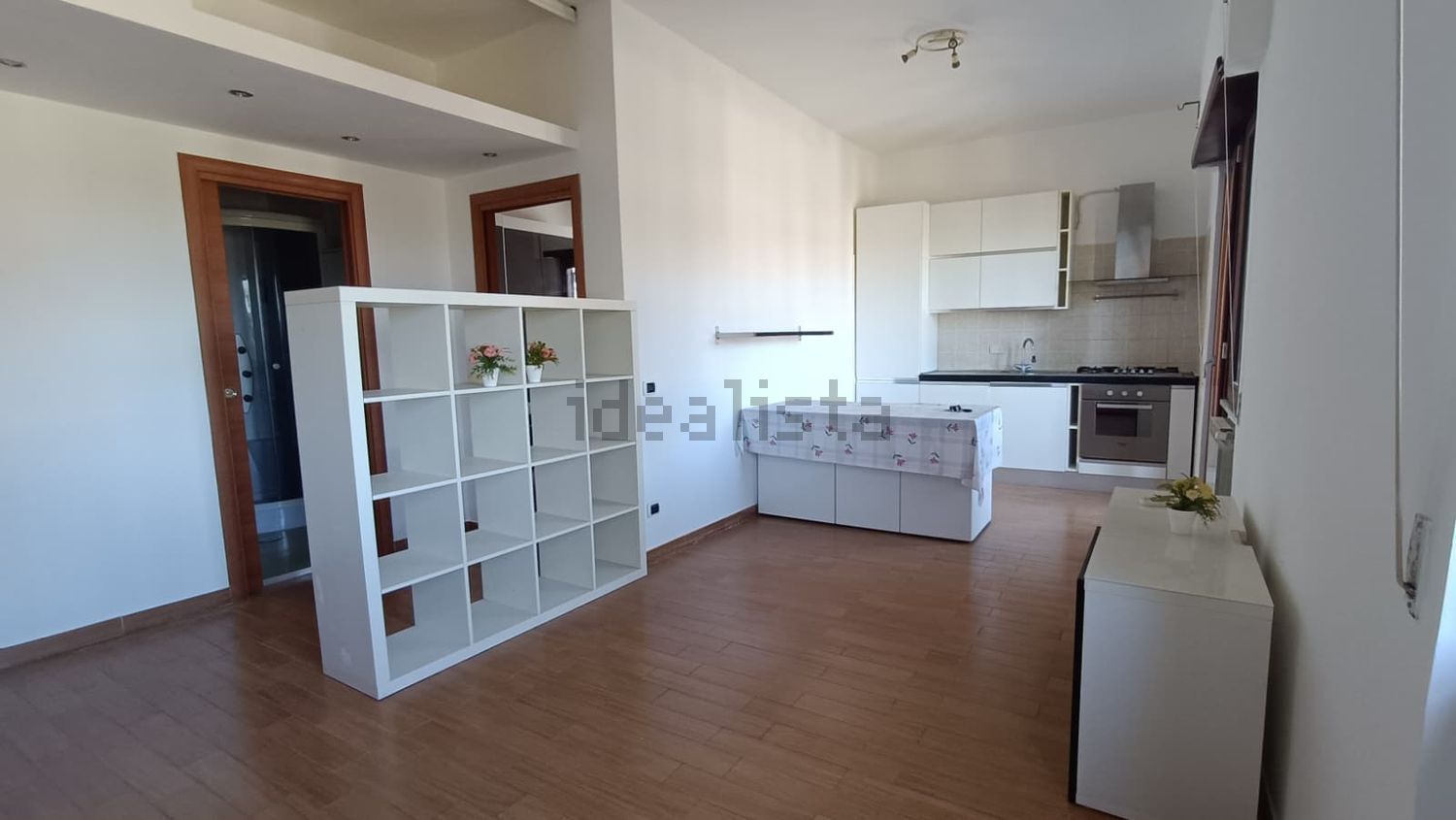 appartamento in vendita a Roma in zona Acilia