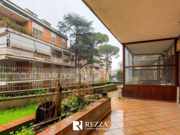 appartamento in vendita a Roma in zona Della Vittoria