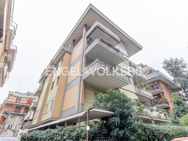 appartamento in vendita a Roma in zona Portuense