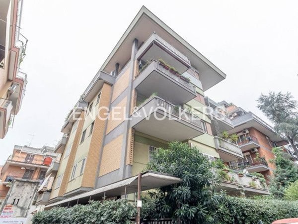 appartamento in vendita a Roma in zona Portuense