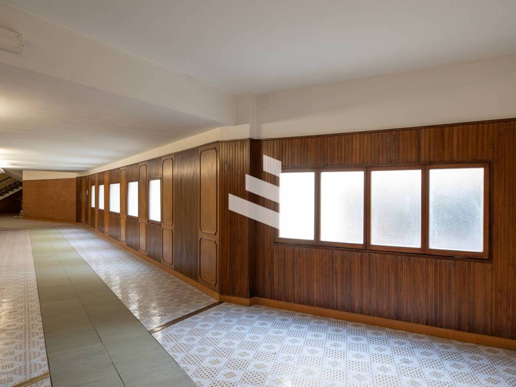 appartamento in vendita a Roma in zona Appio Latino