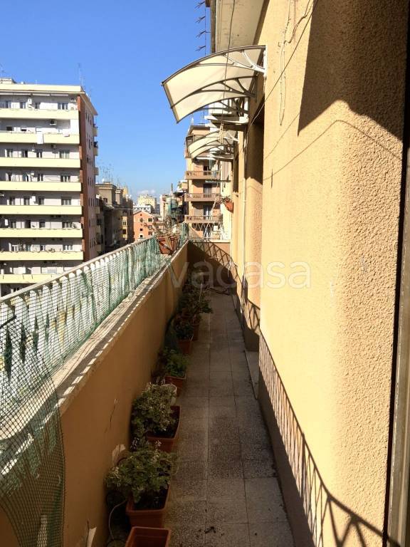 appartamento in vendita a Roma in zona Tuscolano