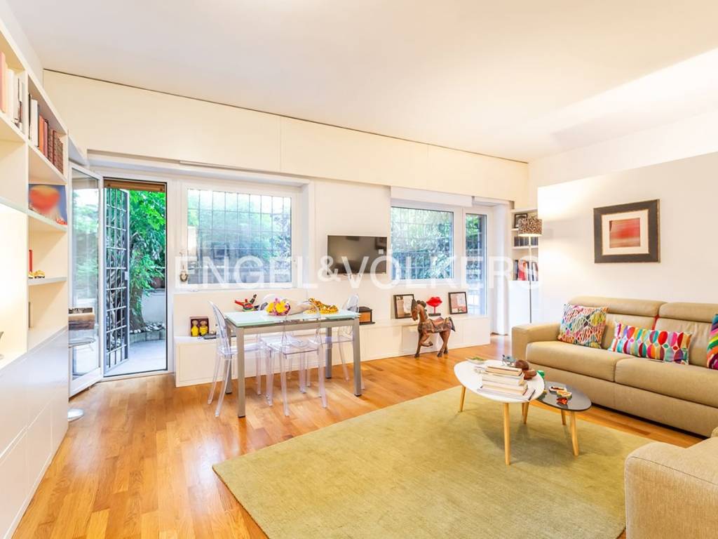 appartamento in vendita a Roma in zona Trastevere
