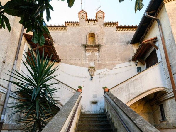 appartamento in vendita a Roma in zona Ostiense