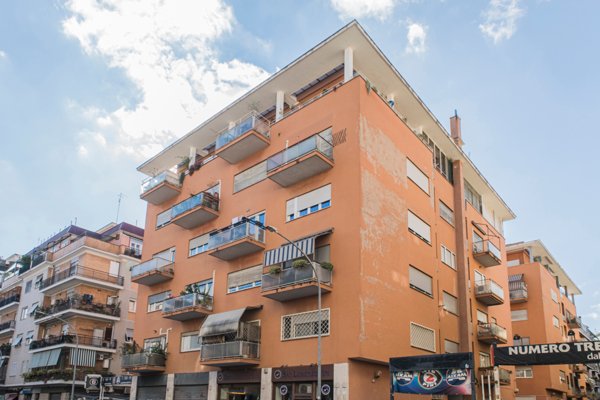 appartamento in vendita a Roma in zona Della Vittoria