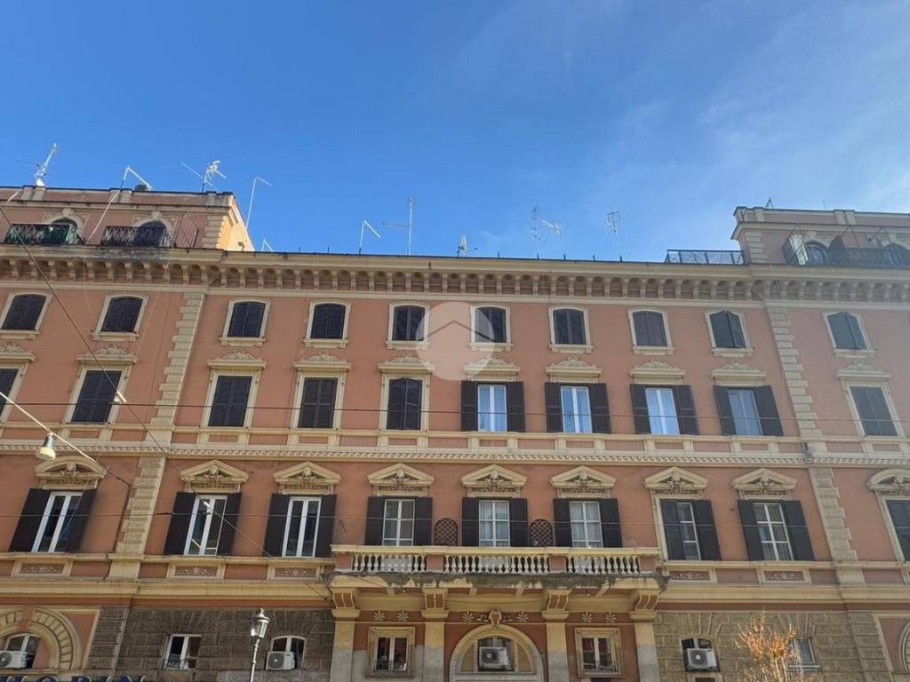 appartamento in vendita a Roma in zona Rione Prati