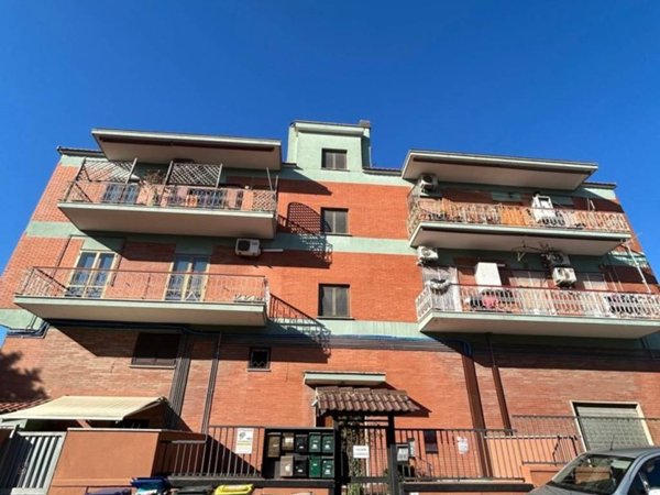 appartamento in vendita a Roma in zona Massimina/Casal Lumbroso