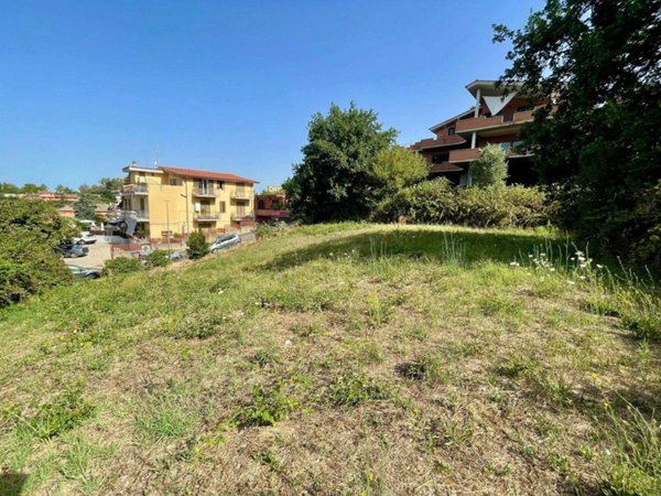 terreno agricolo in vendita a Roma