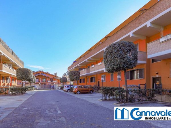 appartamento in vendita a Roma in zona Infernetto