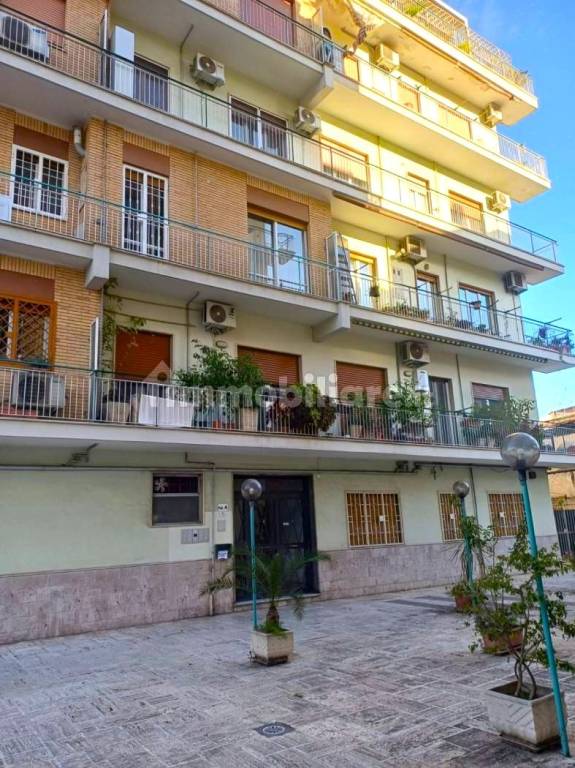 appartamento in vendita a Roma in zona Prenestino-Labicano