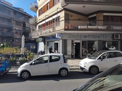 negozio in vendita a Roma in zona Monte Sacro/Talenti