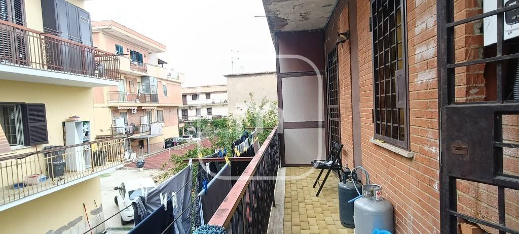 appartamento in vendita a Roma in zona Finocchio