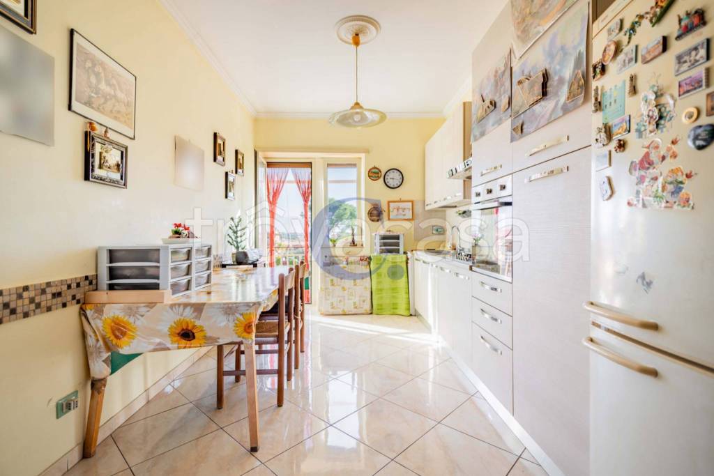 appartamento in vendita a Roma in zona Ponte di Nona