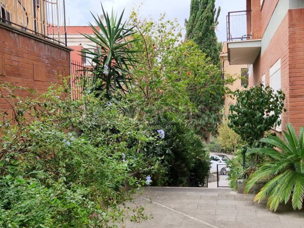 appartamento in vendita a Roma in zona Aurelio