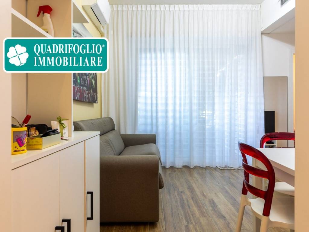 appartamento in vendita a Roma in zona Casal Palocco