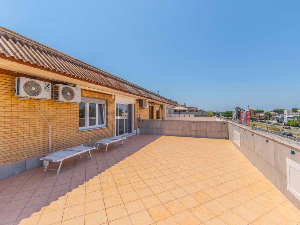 appartamento in vendita a Roma in zona Tor Vergata/Torrenova