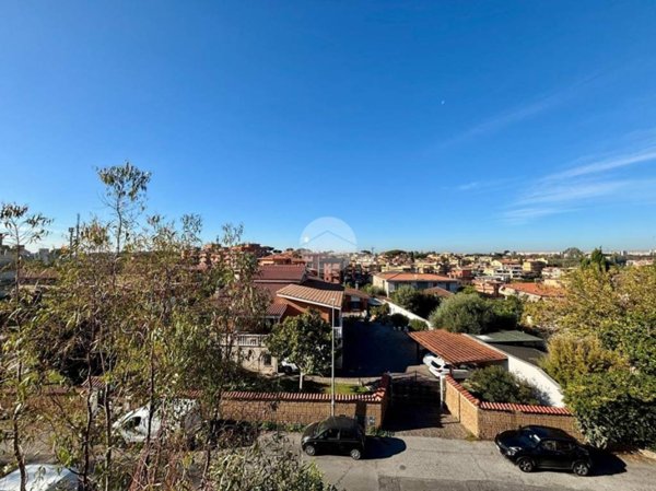 appartamento in vendita a Roma in zona Portuense