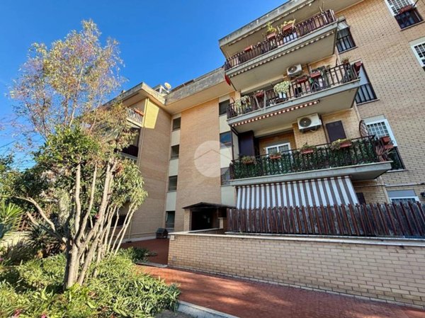 appartamento in vendita a Roma in zona Portuense