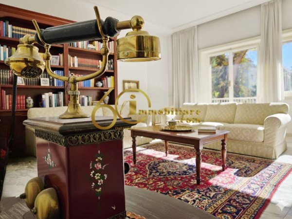 appartamento in vendita a Roma in zona Centro Storico