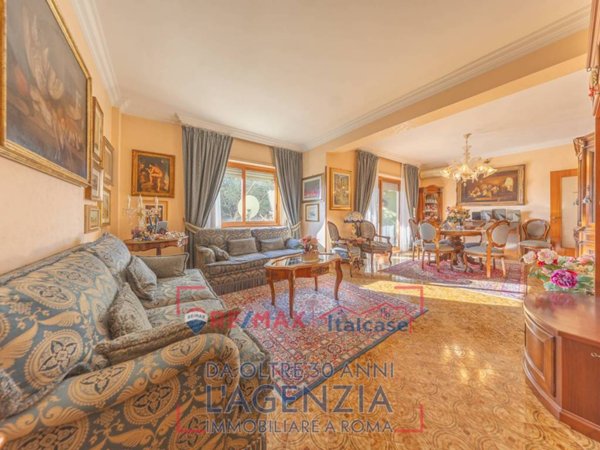 appartamento in vendita a Roma in zona Casalotti