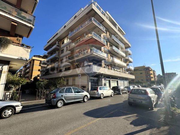 appartamento in vendita a Roma in zona Ostia