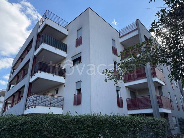 appartamento in vendita a Roma in zona Trigoria