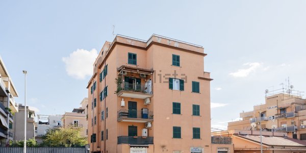appartamento in vendita a Roma in zona Alessandrino