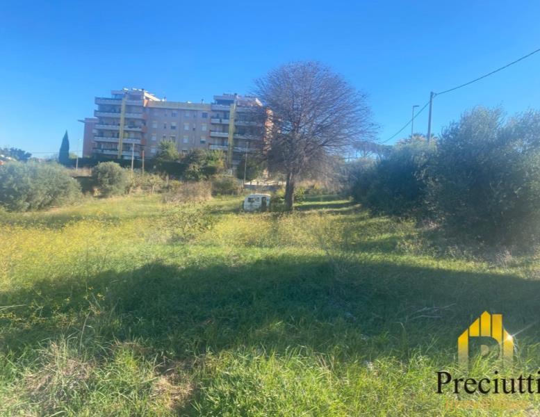 terreno agricolo in vendita a Roma in zona Della Vittoria