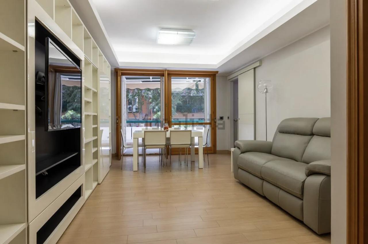 appartamento in vendita a Roma in zona Torrino