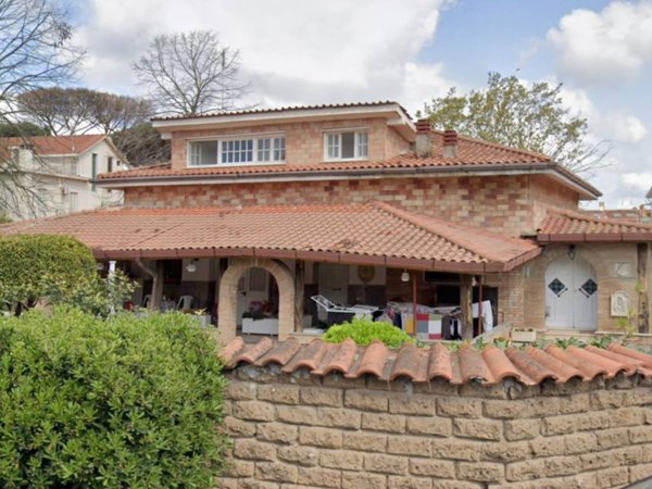 appartamento in vendita a Roma in zona Infernetto