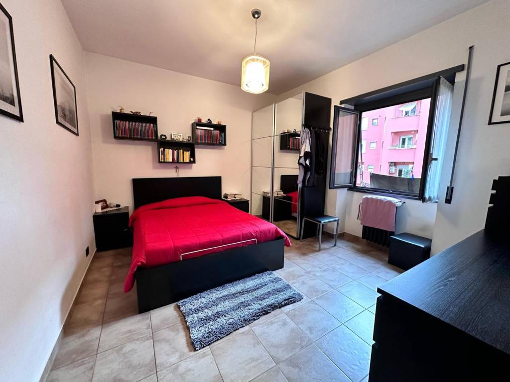 appartamento in vendita a Roma in zona Cinecittà