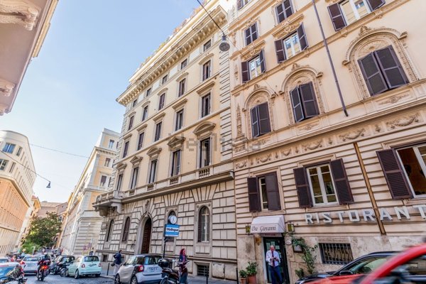 appartamento in vendita a Roma in zona Ludovisi/Sallustiano