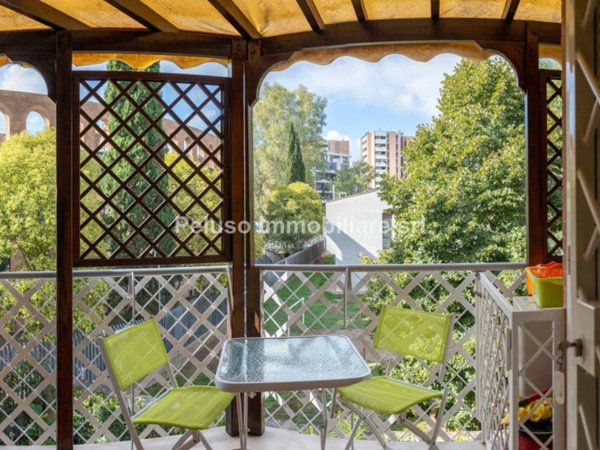 appartamento in vendita a Roma in zona Ardeatino