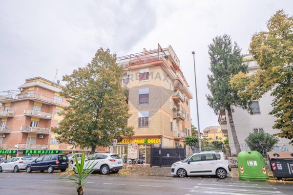 appartamento in vendita a Roma in zona Prenestino-Centocelle