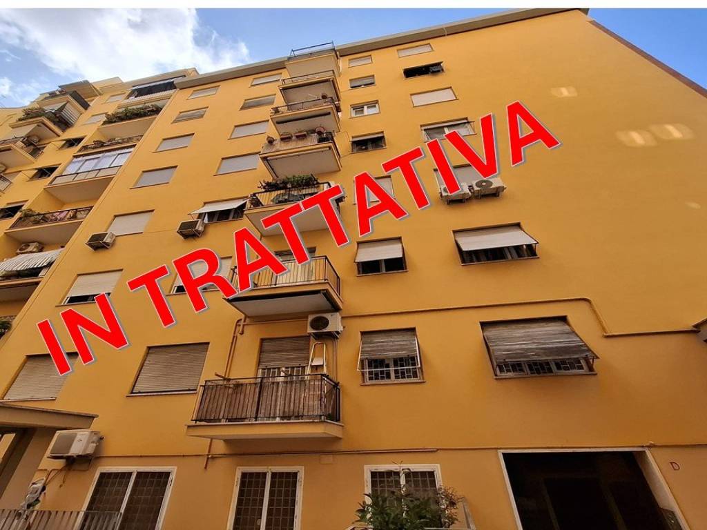 appartamento in vendita a Roma in zona Appio Latino