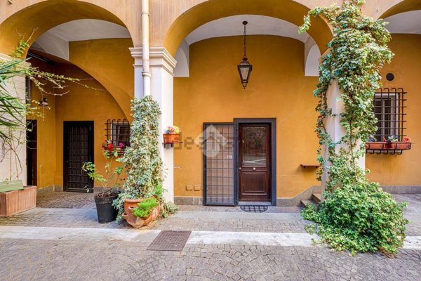 appartamento in vendita a Roma in zona Campo Marzio