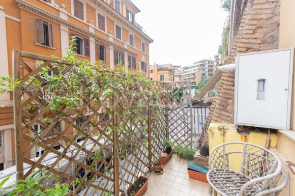 casa indipendente in vendita a Roma in zona Trastevere