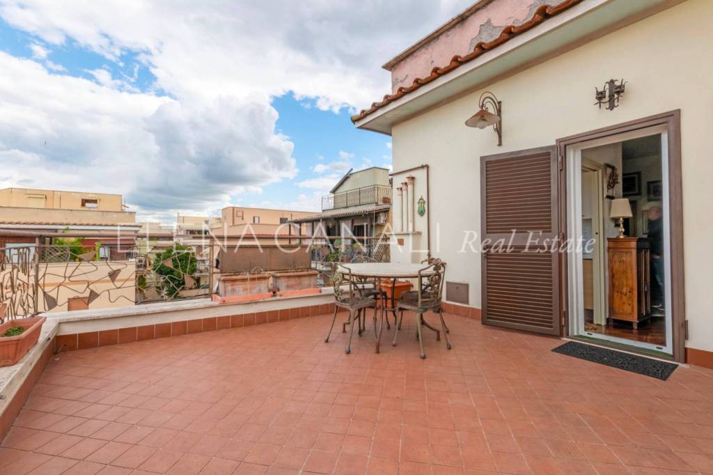 appartamento in vendita a Roma in zona Prenestino-Centocelle