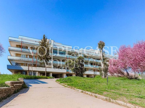 appartamento in vendita a Roma in zona Ponte Mammolo