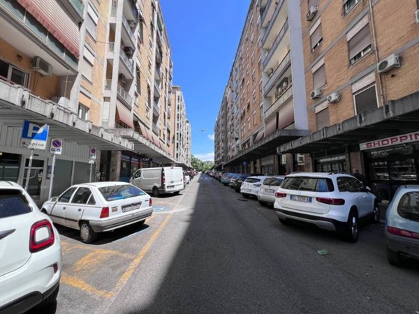 appartamento in vendita a Roma in zona Prenestino-Labicano