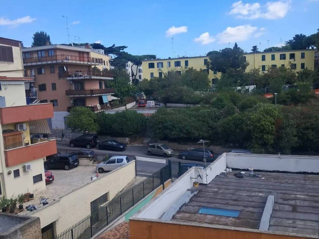 appartamento in vendita a Roma in zona Primavalle