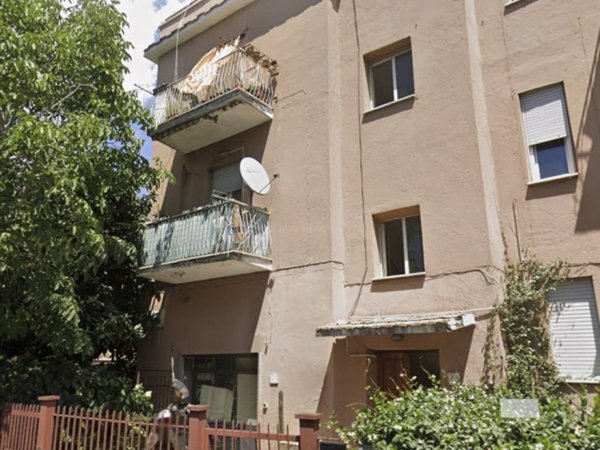 negozio in vendita a Roma in zona Grottarossa