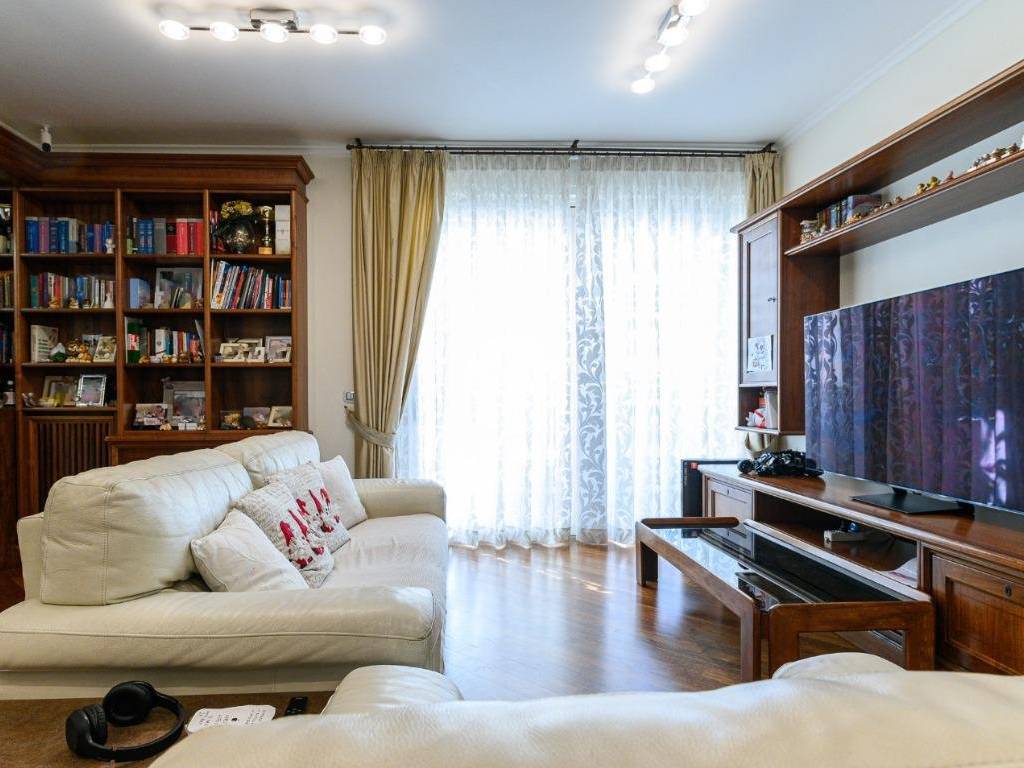 appartamento in vendita a Roma in zona Gianicolense