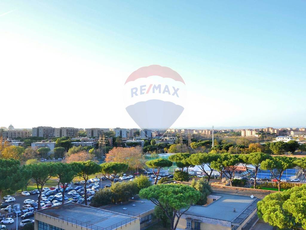 appartamento in vendita a Roma in zona Cinecittà