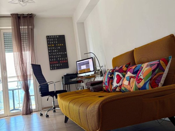 appartamento in vendita a Roma in zona Ostia Antica