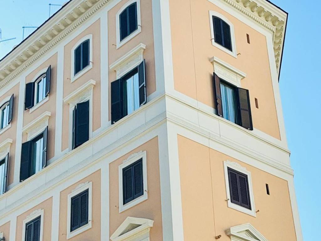 appartamento in vendita a Roma in zona Ludovisi/Sallustiano